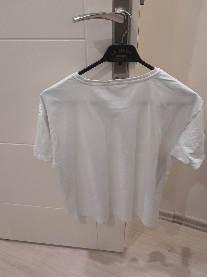 Beyaz Günlük Baskılı Kadın Tişört Fabrika marka - Görsel 5