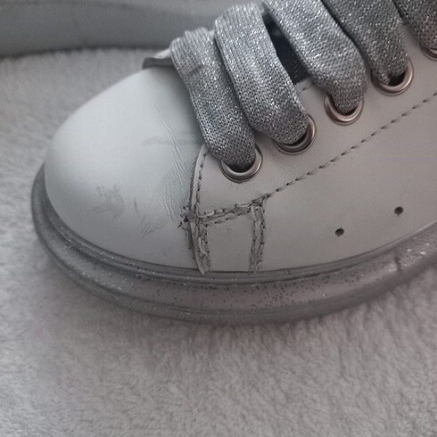 37 Beden Alexander McQueen spor ayakkabı