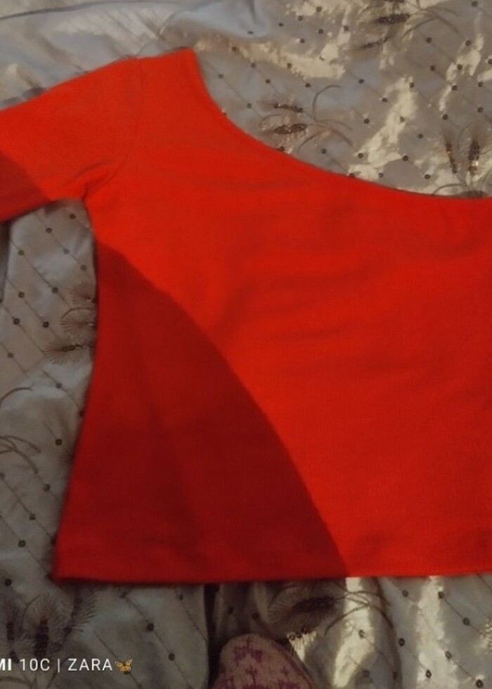 Bir kolu açık bluz  - Görsel 2