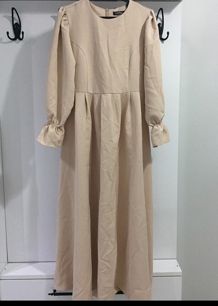 Kadın tesettür krem elbise - Görsel 2