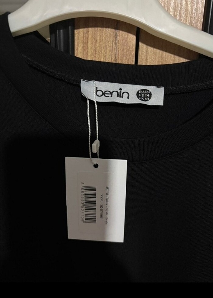 Yırtmaçlı elbise - Görsel 2