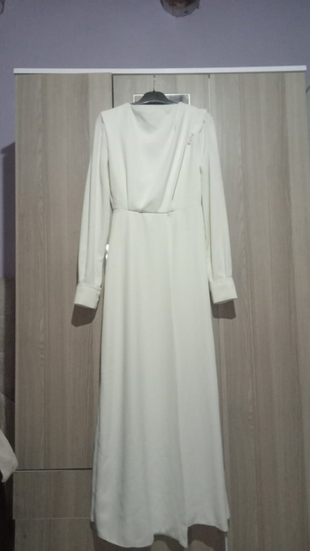 Kadın Beyaz Uzun Kollu Drapeli Elbise - Görsel 2