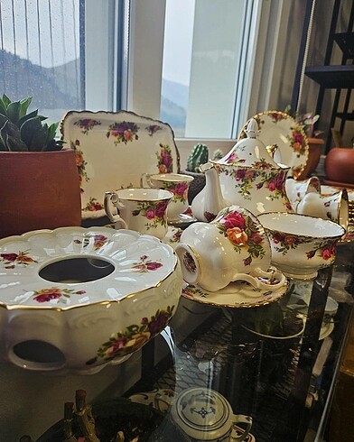 Royal Albert Old Country Rose Çay Takımı
