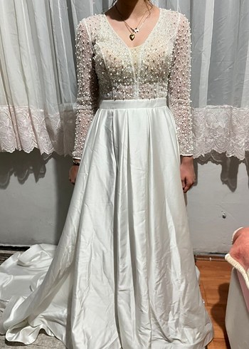 Uzun Kollu Beyaz A-Line Gelinlik - Görsel 3