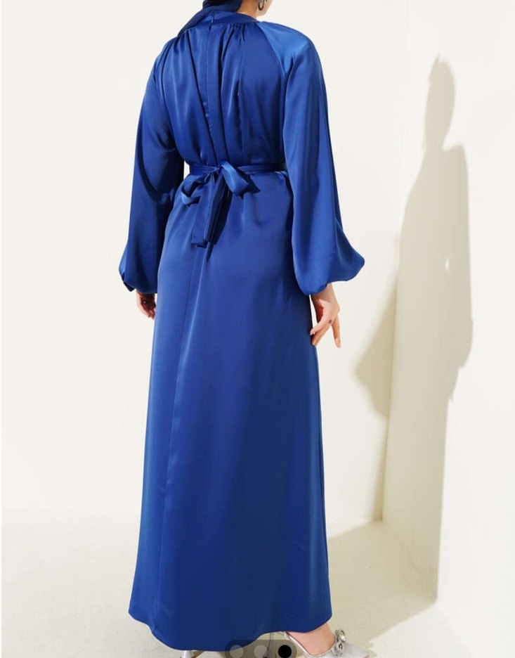 Mavi Saten Uzun Kollu Drapeli Elbise - Görsel 2