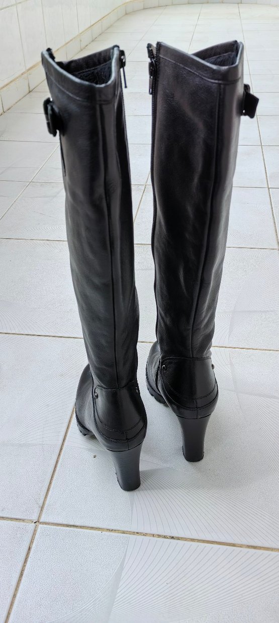 Kadın Siyah Hakiki Deri Topuklu Çizme - Görsel 2