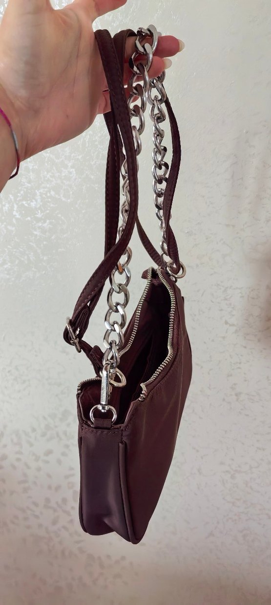 Bershka Zincir Detaylı Kahverengi Kumaş Kadın Çanta - Görsel 3