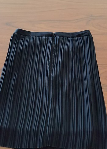 Siyah Pilili Midi Kadın Etek - Görsel 3