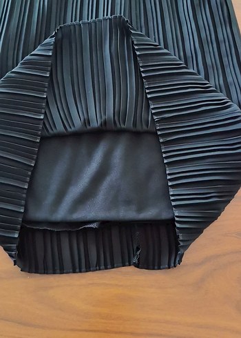 Siyah Pilili Midi Kadın Etek - Görsel 2