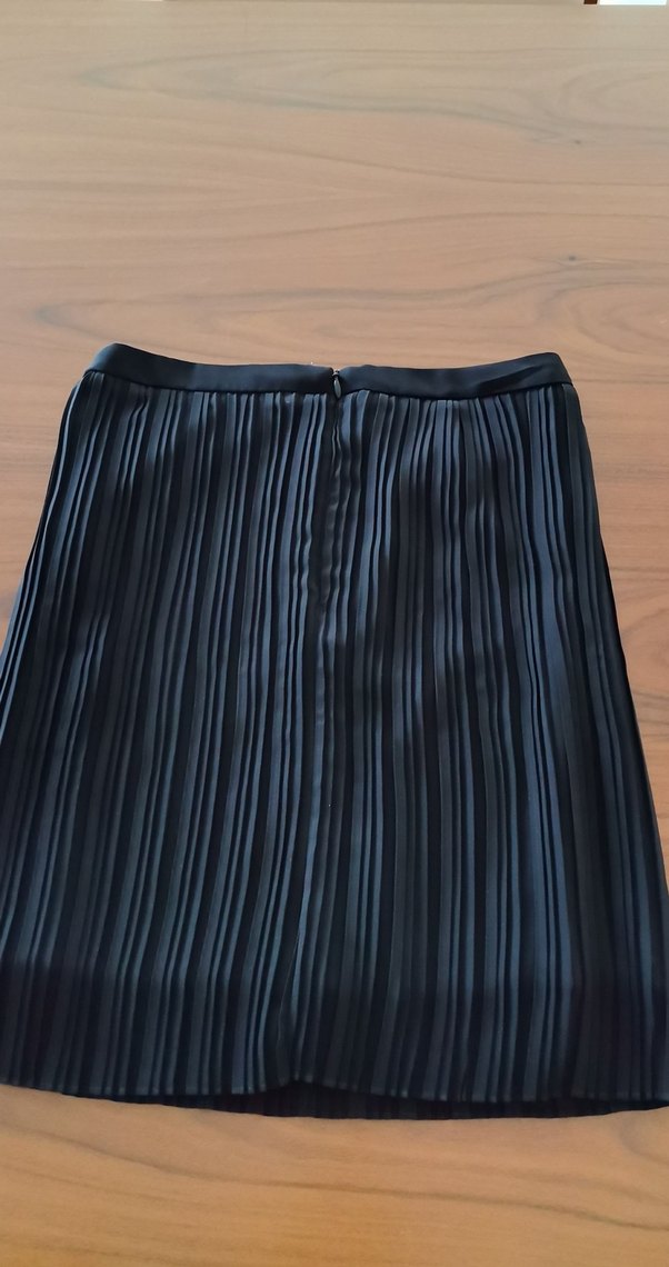 Siyah Pilili Midi Kadın Etek - Görsel 3