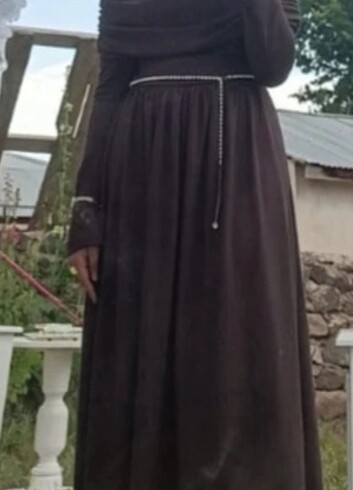 Kahverengi boydan elbise