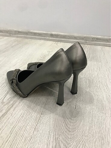 36 Beden gri Renk Topuklu ayakkabı