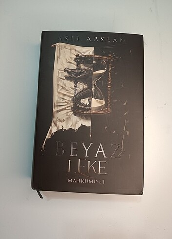 Beyaz Leke Aslı Arslan 