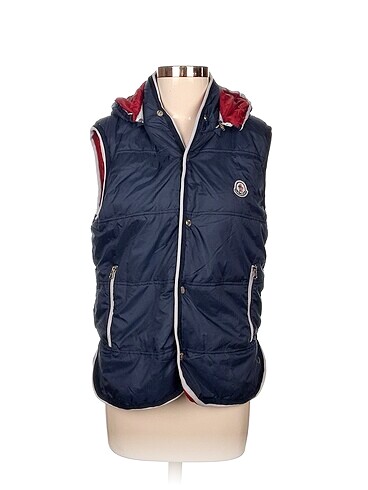 Moncler Yelek %70 İndirimli.
