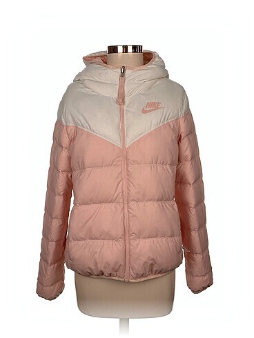 Nike Mont %70 İndirimli.