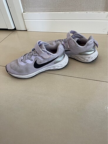 32 Beden Nike Çocuk Ayakkabı