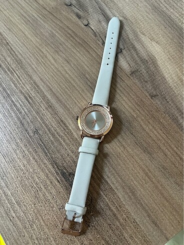 rose gold saat