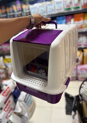 Beden Renkli Kapalı Kedi Tuvaleti ve Taşıyıcı