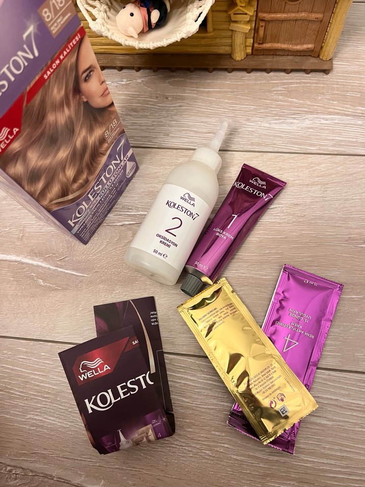 Wella Koleston Saç Boyası 8/18 Küllü Tonlar - Görsel 2