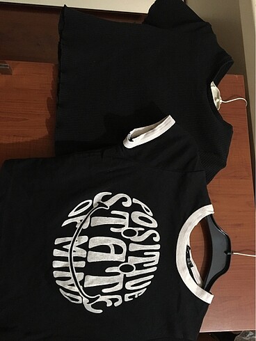 s Beden 2 adet crop sadece 100 tl