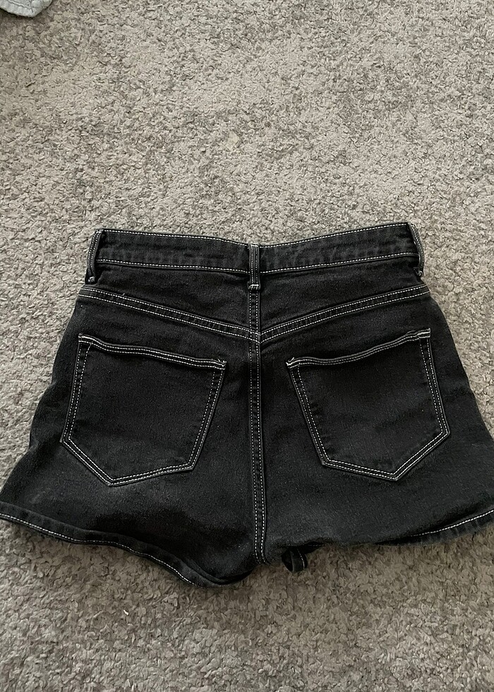 Siyah şort - Görsel 2