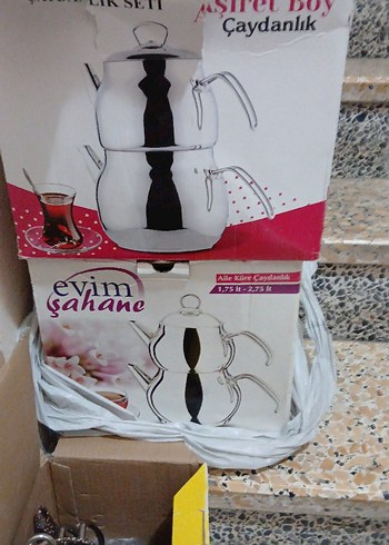 Evım Şahane Beyaz Çaydanlık Seti