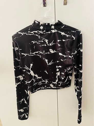 Diğer Siyah mermer desen crop bluz