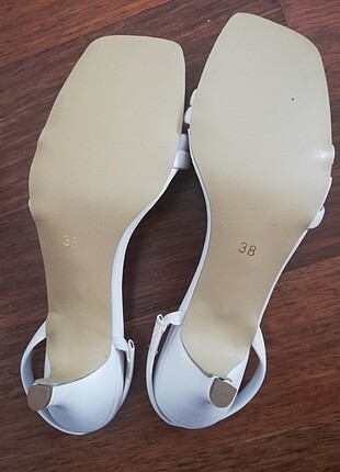 39 Beden beyaz Renk Mini topuk beyaz bant detay ayakkabı 