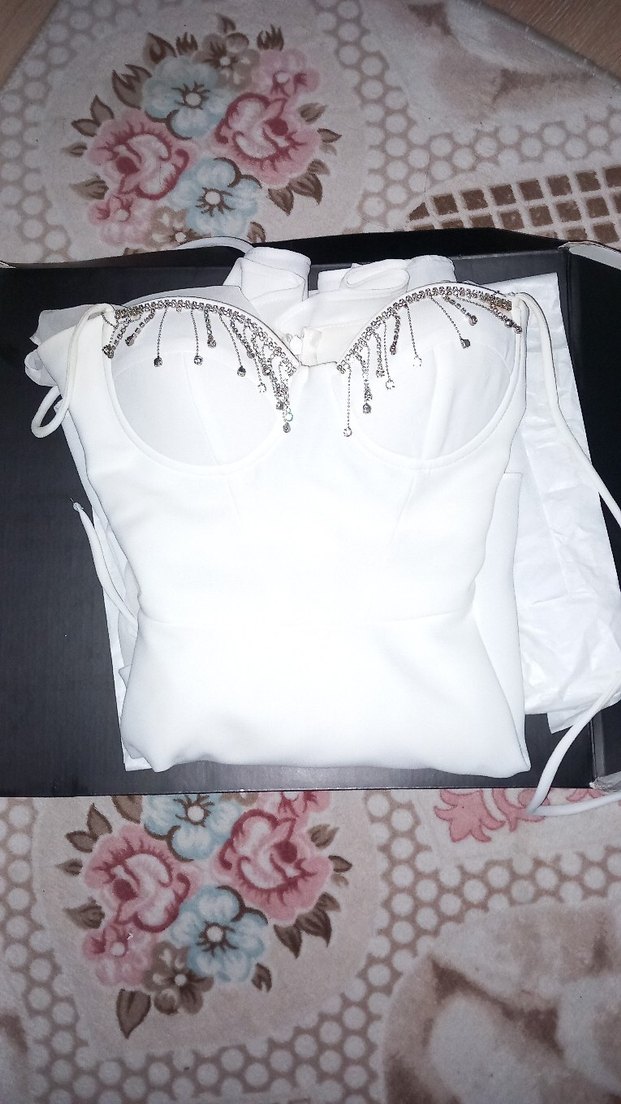 Zincir Detaylı Beyaz Kadın Vücut Zinciri - Görsel 2