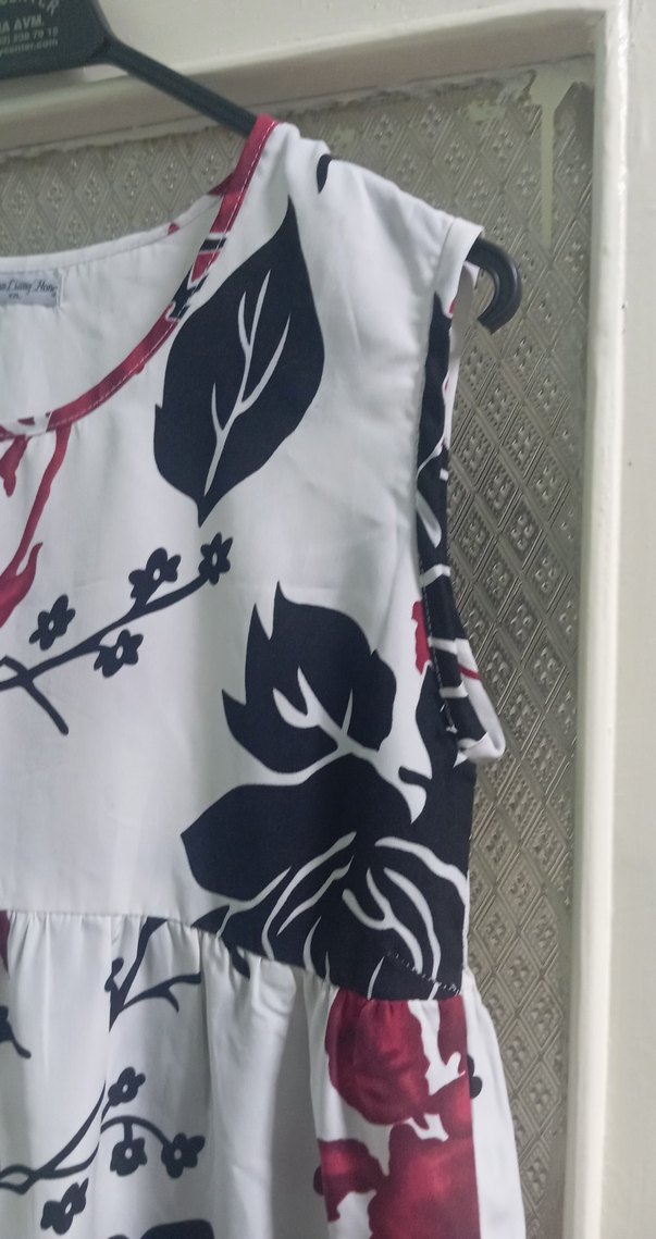 Kolsuz V Yaka Çiçekli Hamile Mini Elbise - Görsel 2