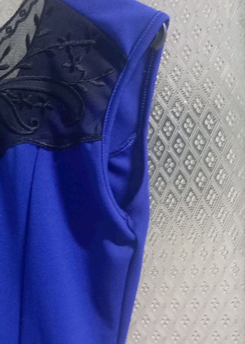 Kolsuz Lacivert Uzun V Yaka Elbise - Görsel 3