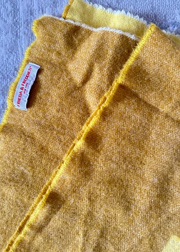 Marka boyun şalı - Görsel 2