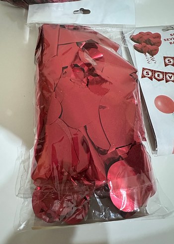 Metalize Kalpli Perde Kırmızı Parti Süsleri - Görsel 3