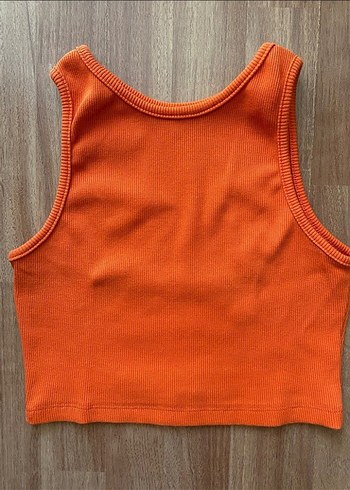 Turuncu Yüksek Yakalı Kolsuz crop