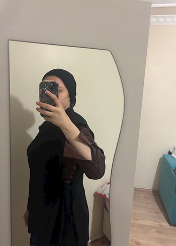 Siyah Midi Yüksek Yakalı yandan bağlamalı Kadın Takım
 - Görsel 2