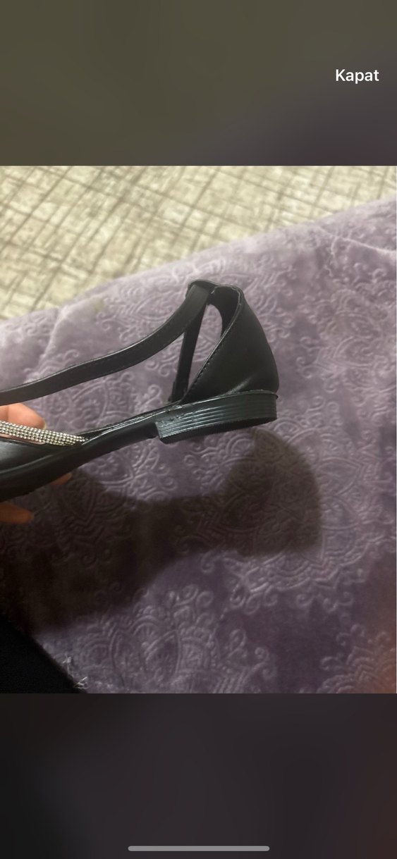 Siyah Tokalı İnce Topuklu Kadın Babet - Görsel 3