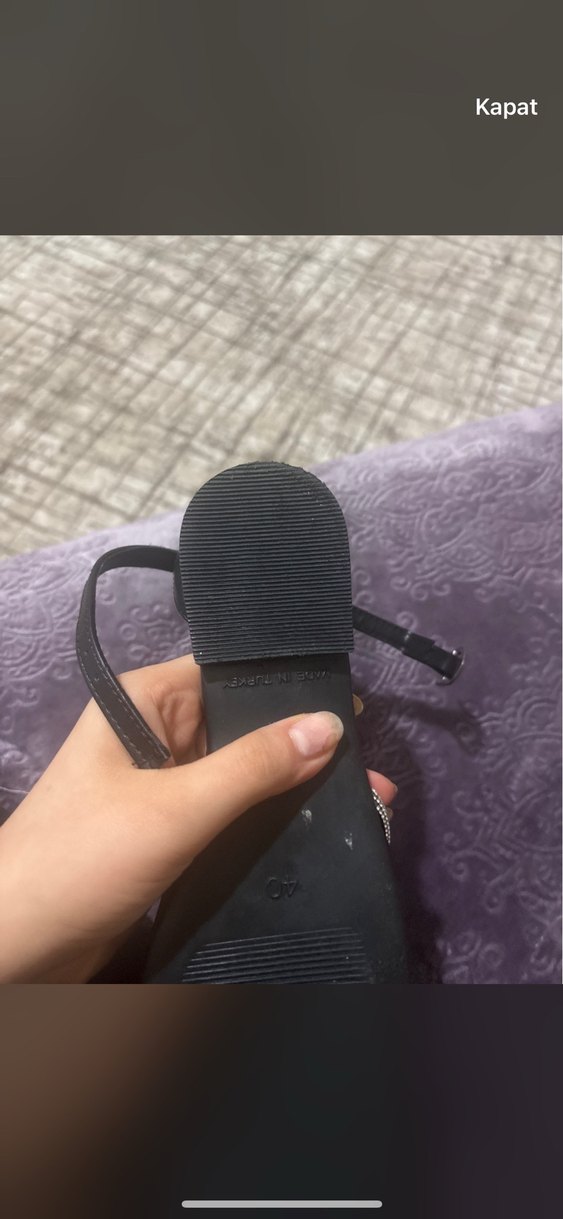 Siyah Tokalı İnce Topuklu Kadın Babet - Görsel 2