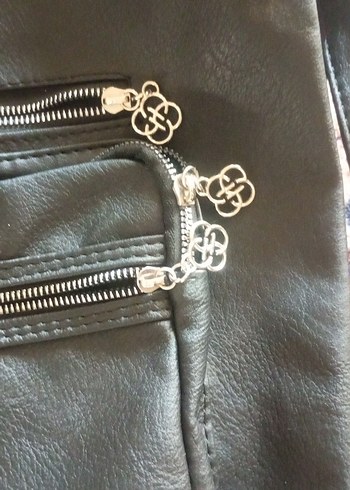 Siyah Deri Fermuarlı Kadın Çantası - Görsel 5