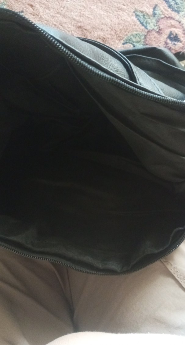 Siyah Deri Fermuarlı Kadın Çantası - Görsel 3