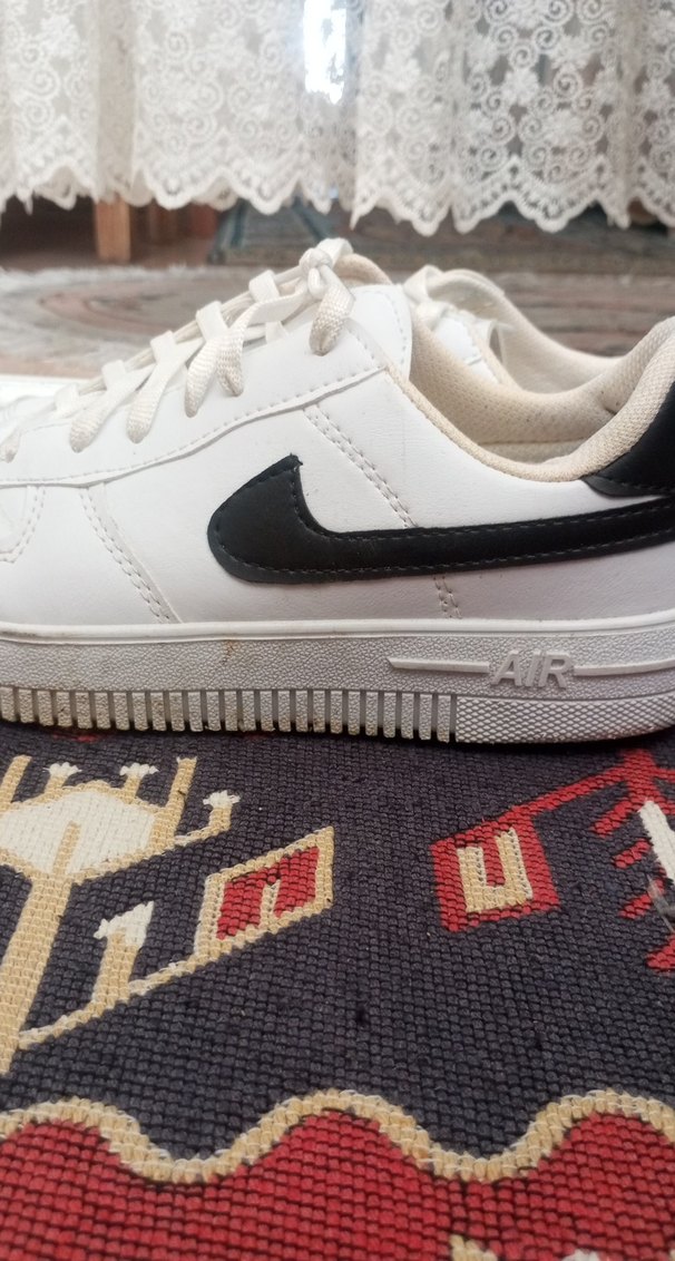 Beyaz Spor Ayakkabı - Görsel 3