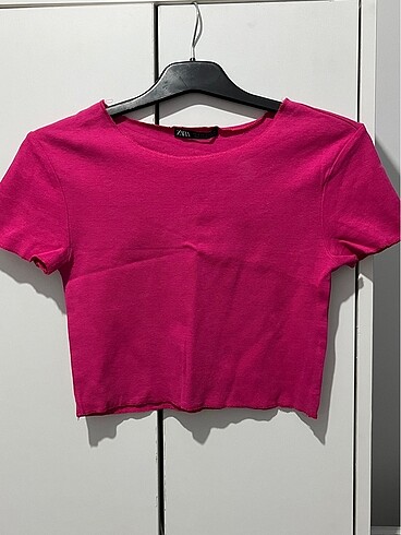 Zara crop