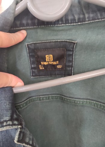 l Beden Düğmeli Lacivert Denim Kadın Ceket