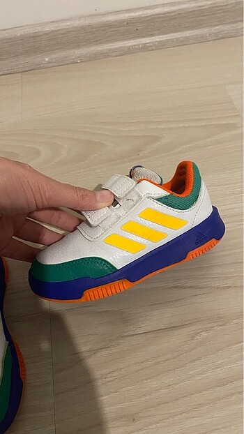 Orijinal adidas spor ayakkabı