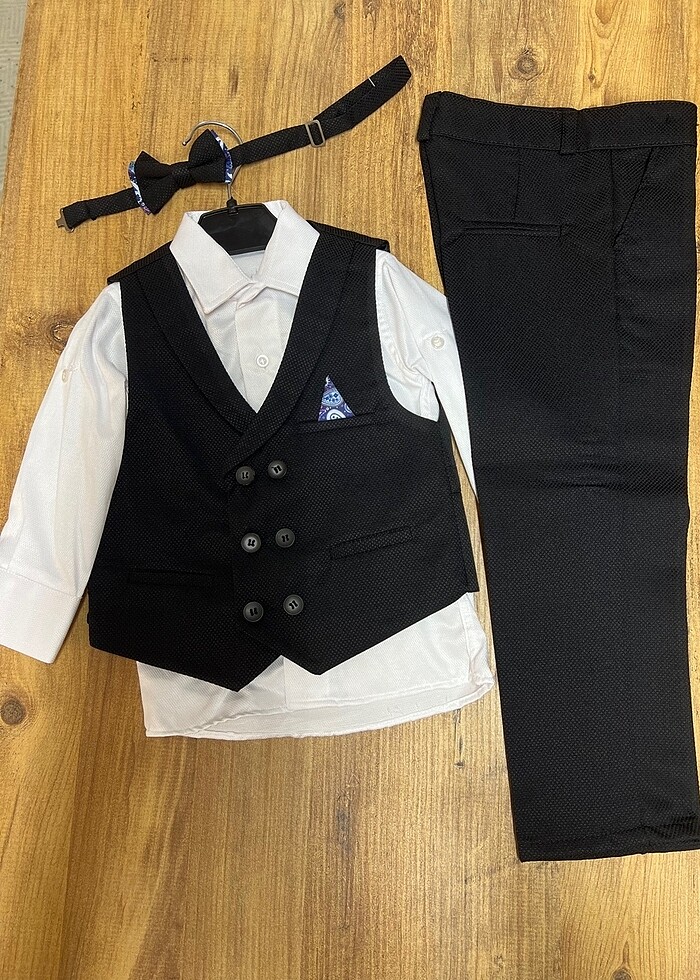 Erkek çocuk takım elbise - Görsel 3