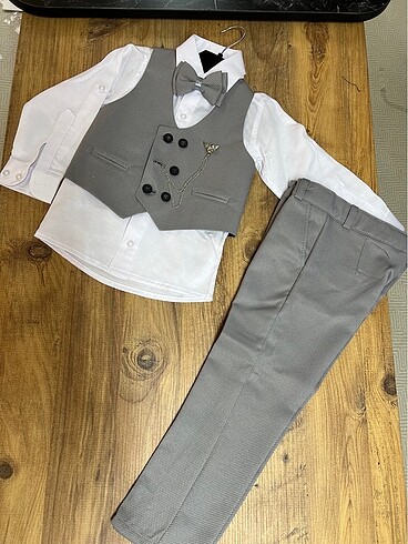 Zincirli erkek çocuk takım elbise - Görsel 7