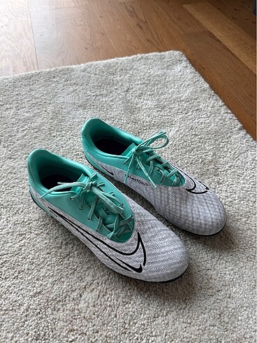 37,5 Beden çeşitli Renk Nike Phantom GX Academy Kadın Krampon (beden: 37.5)