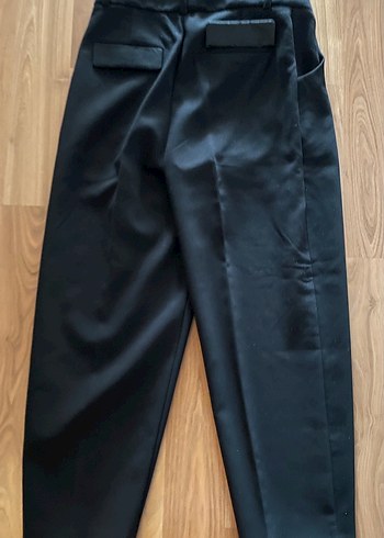 s Beden Kadın Siyah Kumaş Pantolon Midi Boy