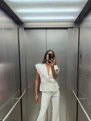 Zara Zara krepe bluz