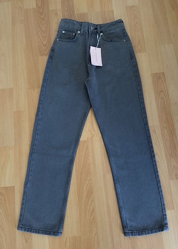 Gri Regular Fit Kadın Denim Pantolon