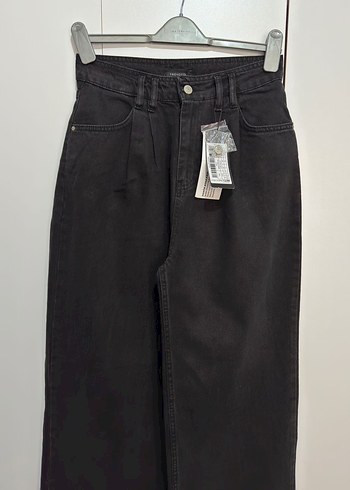 s Beden Siyah Bol Kesim Kadın Denim Pantolon